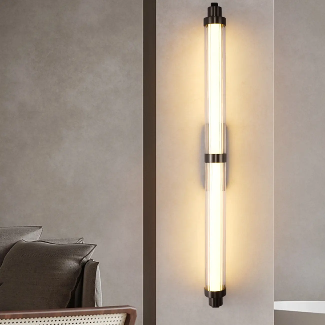 Modern Steel Clear Acrylic Wall Sconce Image - 4 | homeyfad