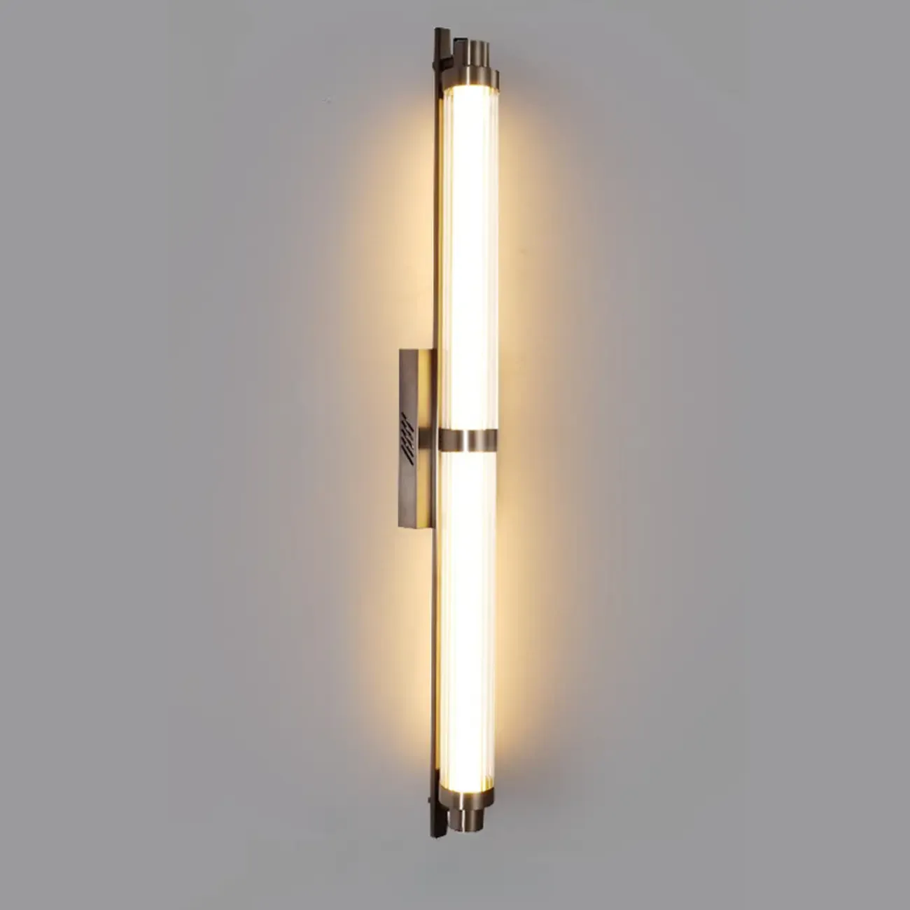 Modern Steel Clear Acrylic Wall Sconce Image - 9