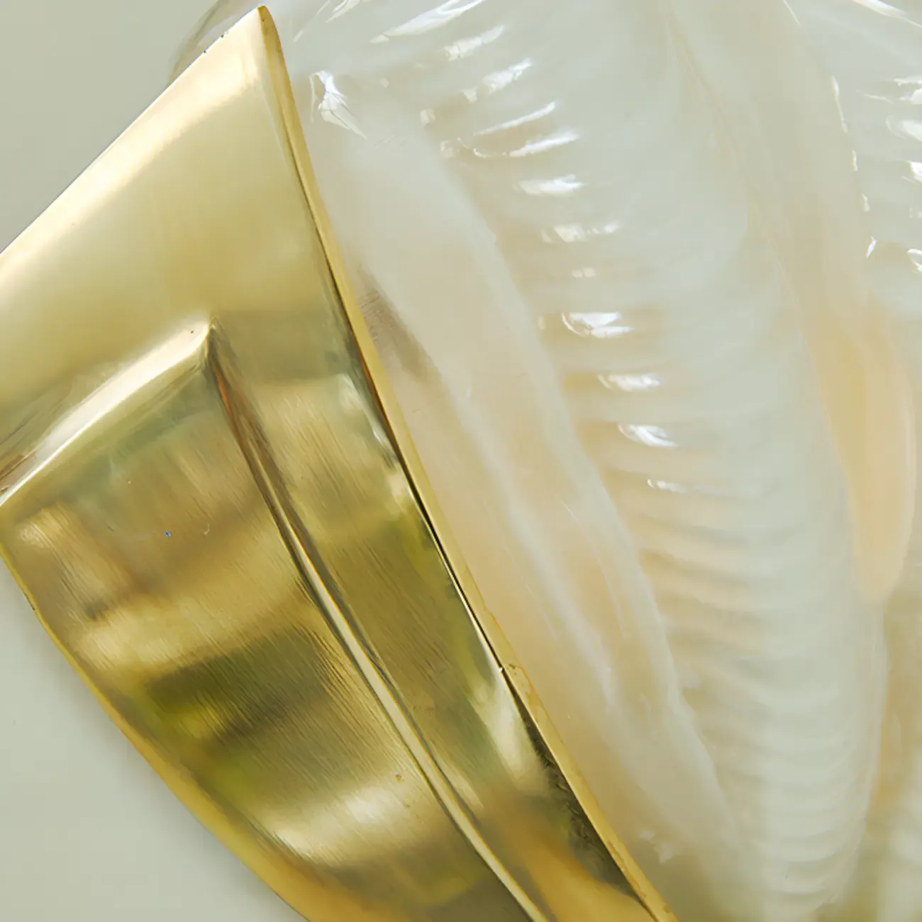 Modern Shell Shaped Golden Vanity Light for Bathroom Decor