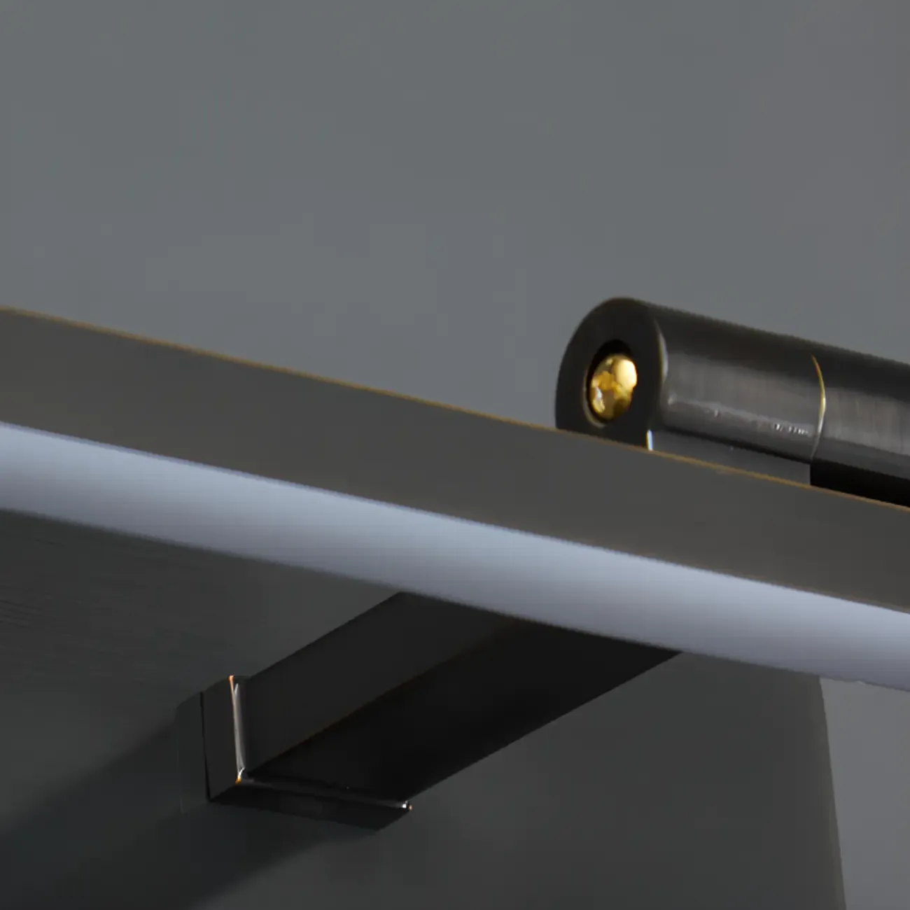 Minimalist Linear Metal Vanity Light 3-Gear Dimming for Bathroom Image - 17