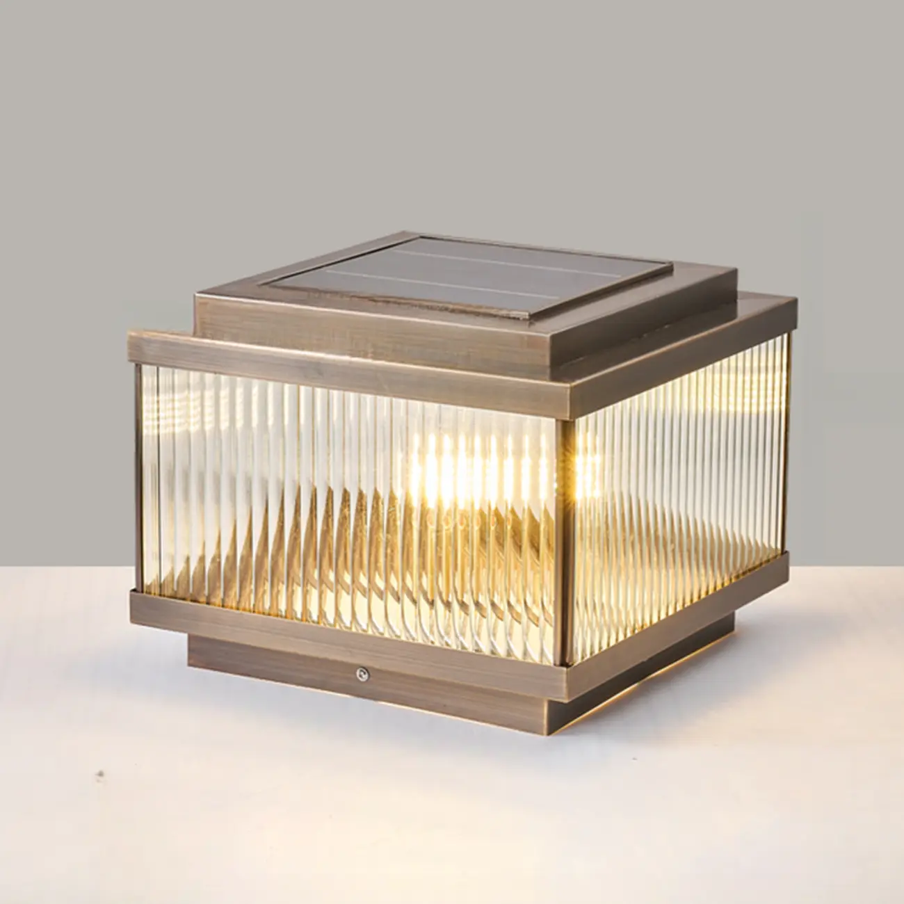 Modern Square Ribbing Glass Solar Post Cap Light Image - 5 | homeyfad