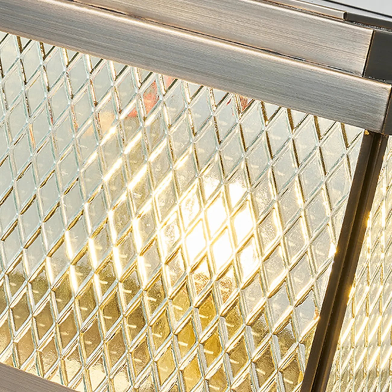 Modern Square Ribbing Glass Solar Post Cap Light Image - 9 | homeyfad