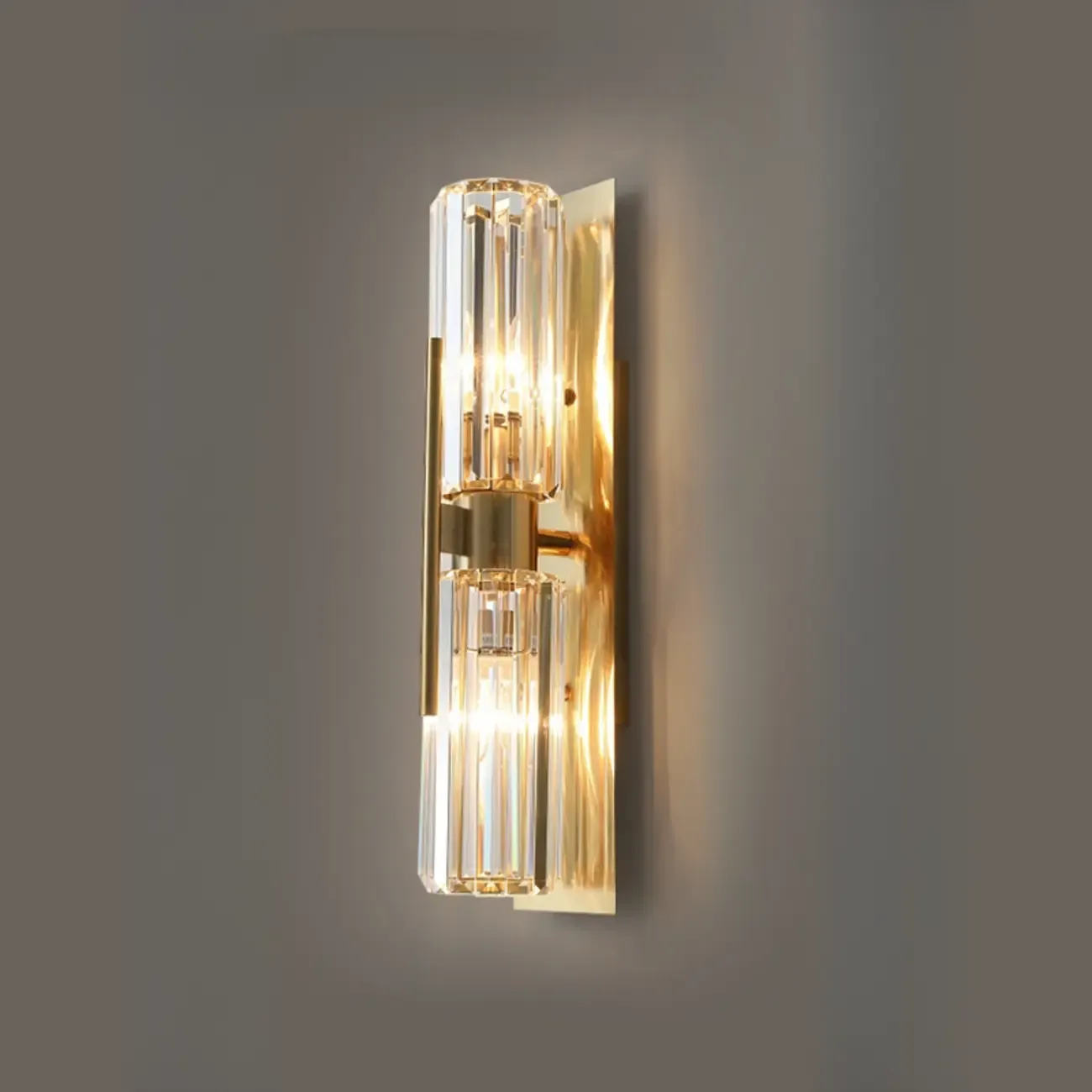 Elegant Gilded Glass and Crystal Ambient Wall Sconce Image - 5