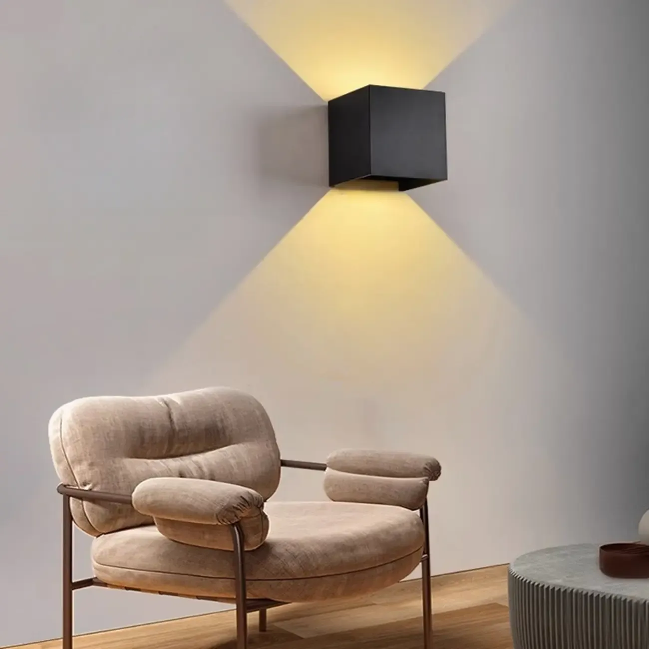 Minimalist Aluminum Cube Solid Color Adjustable Wall Sconce Image - 9