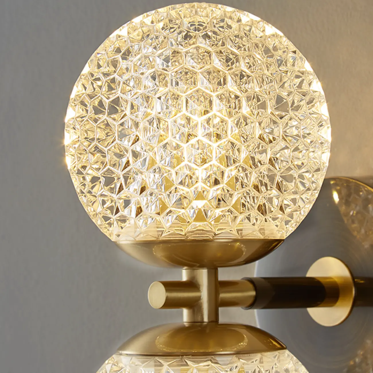 Shiny Gilded Exquisite Shade Wall Sconce Image - 15 | homeyfad