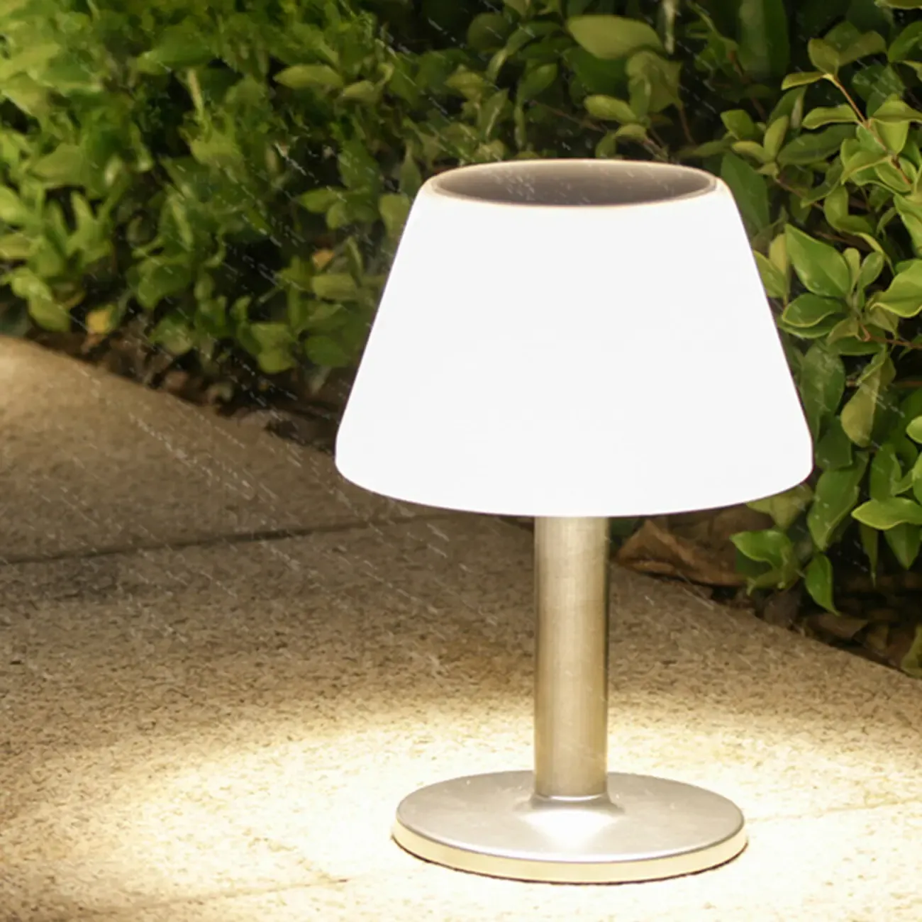 Modern Plastic Silver Minimalist Post Cap Light Image - 4