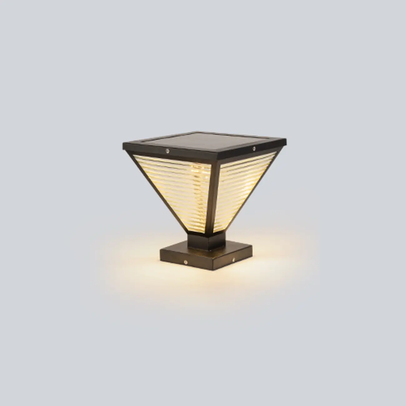 Ribbing Glass Black Pyramid Solar Post Cap Light Image - 2 | homeyfad