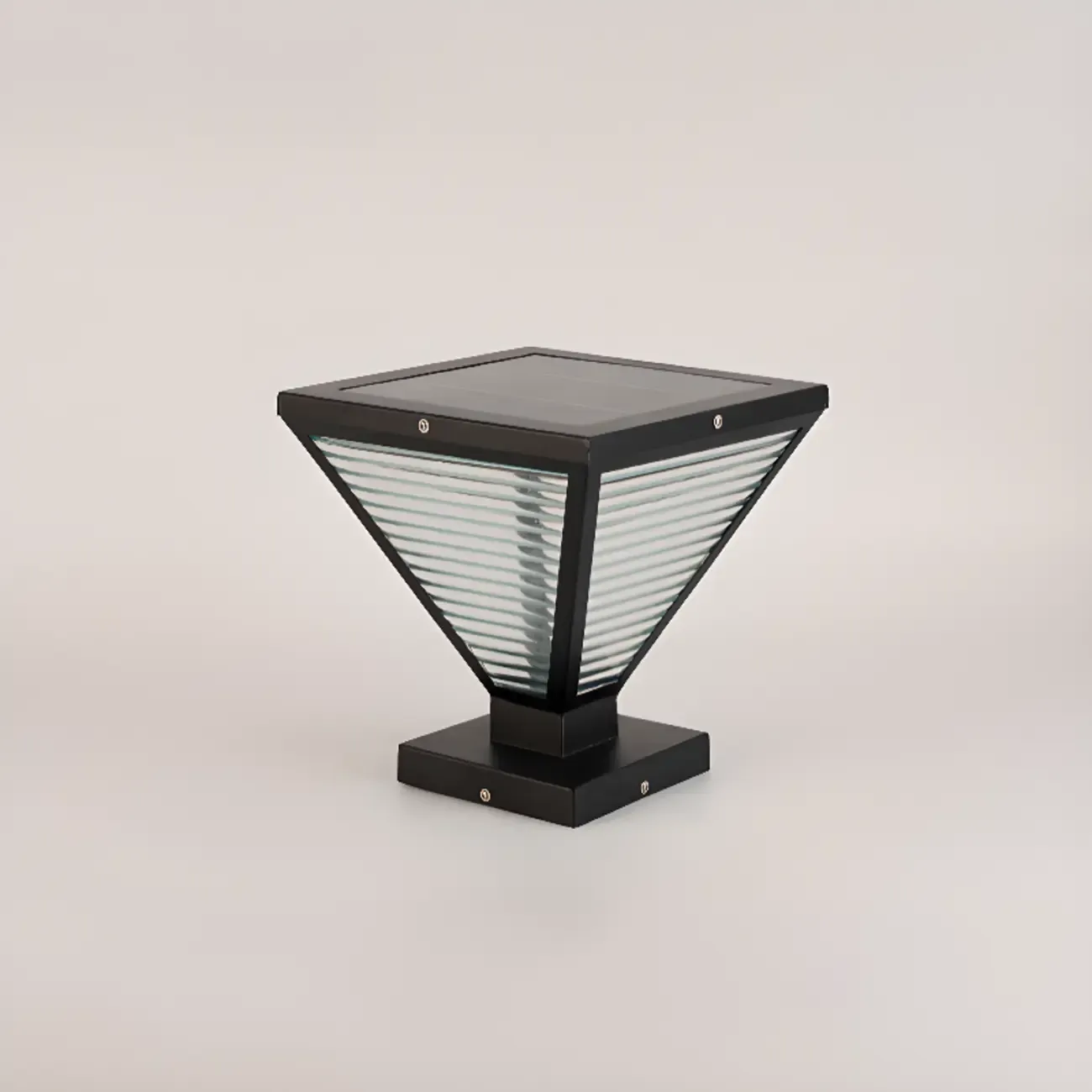 Ribbing Glass Black Pyramid Solar Post Cap Light Image - 6