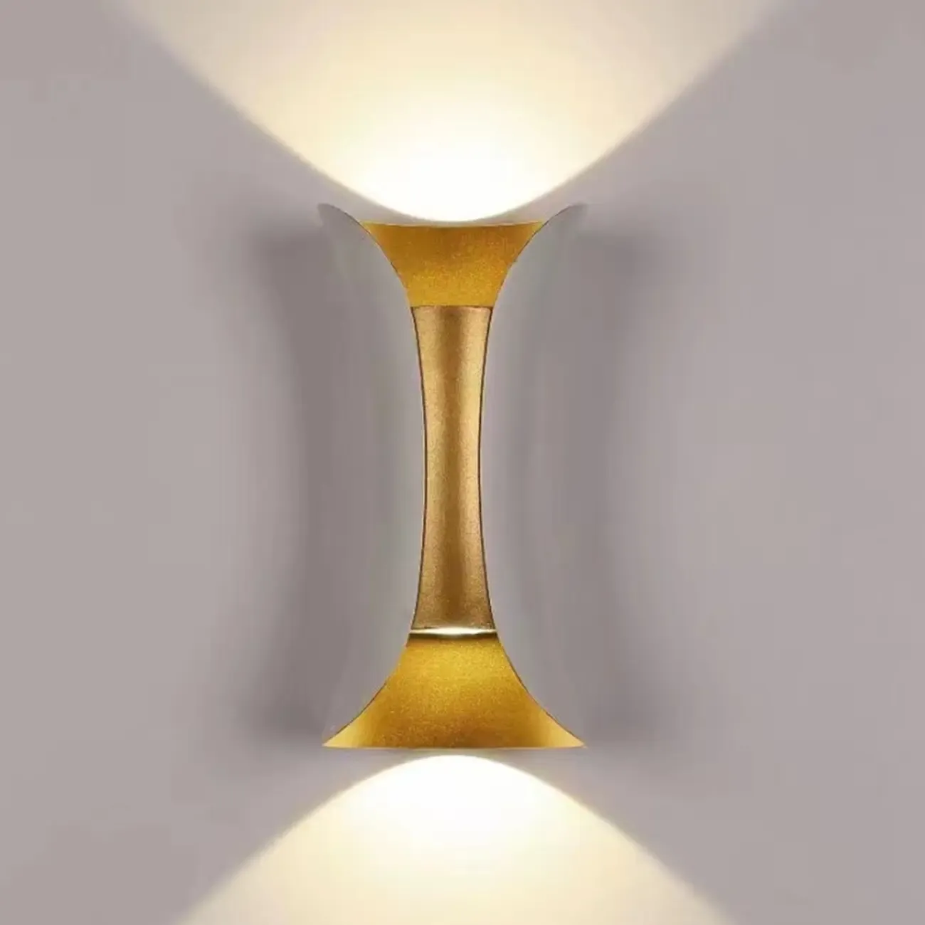 Modern 2-Light Metal Curve Wall Sconce Image - 1