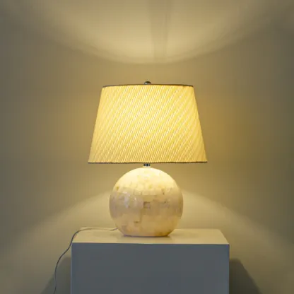 Modern Shell Table Lamp with Geometric Shade, LED Image - 5