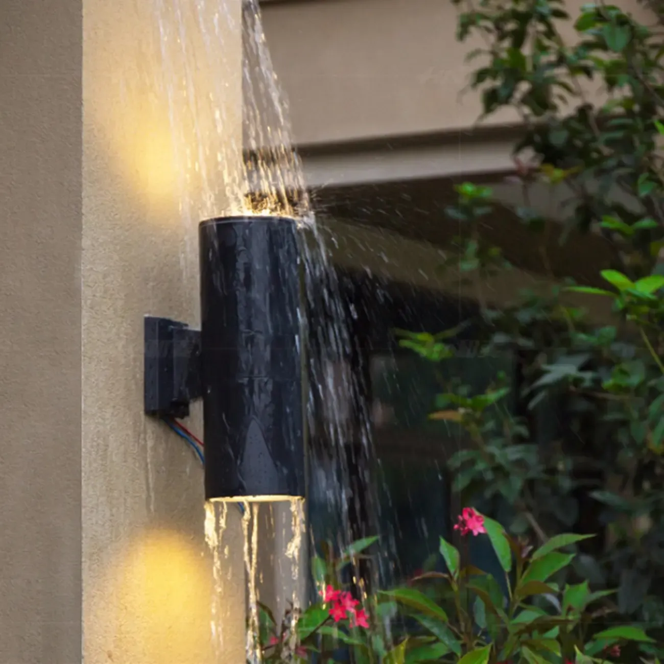 Modern Metal Black Cylinder Outdoor Wall Sconce Image - 3