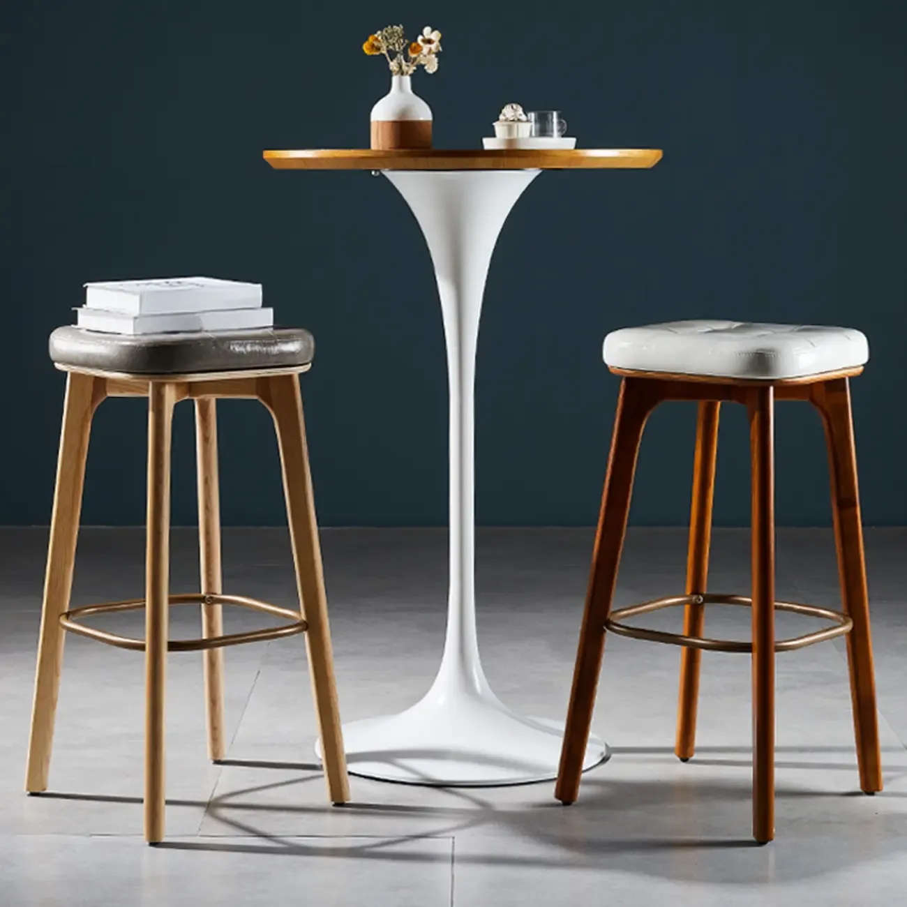 30 Inch Modern Leather Backless Bar Stools Image - 1