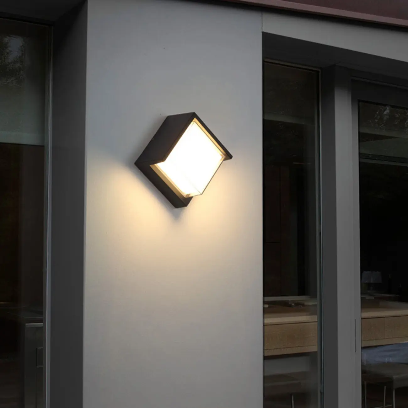 Modern Black Square Metal LED Outdoor Wall Light | homeyfad