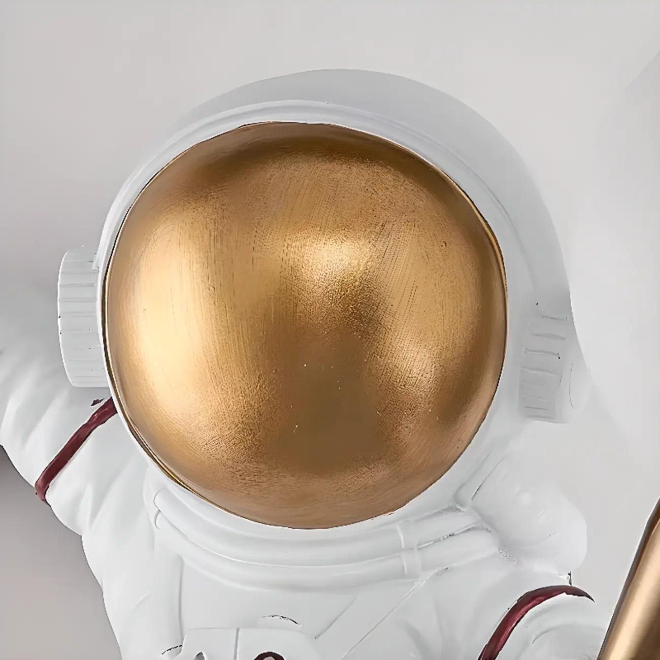 Modern Astronaut Resin Wall Light for Kid's Room Image - 9 | homeyfad