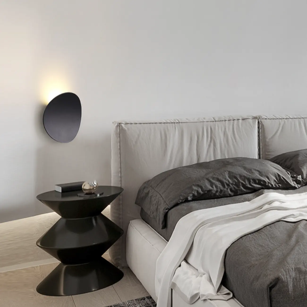 Modern Minimalist Metal Black White Wall Sconce Image - 3 | homeyfad