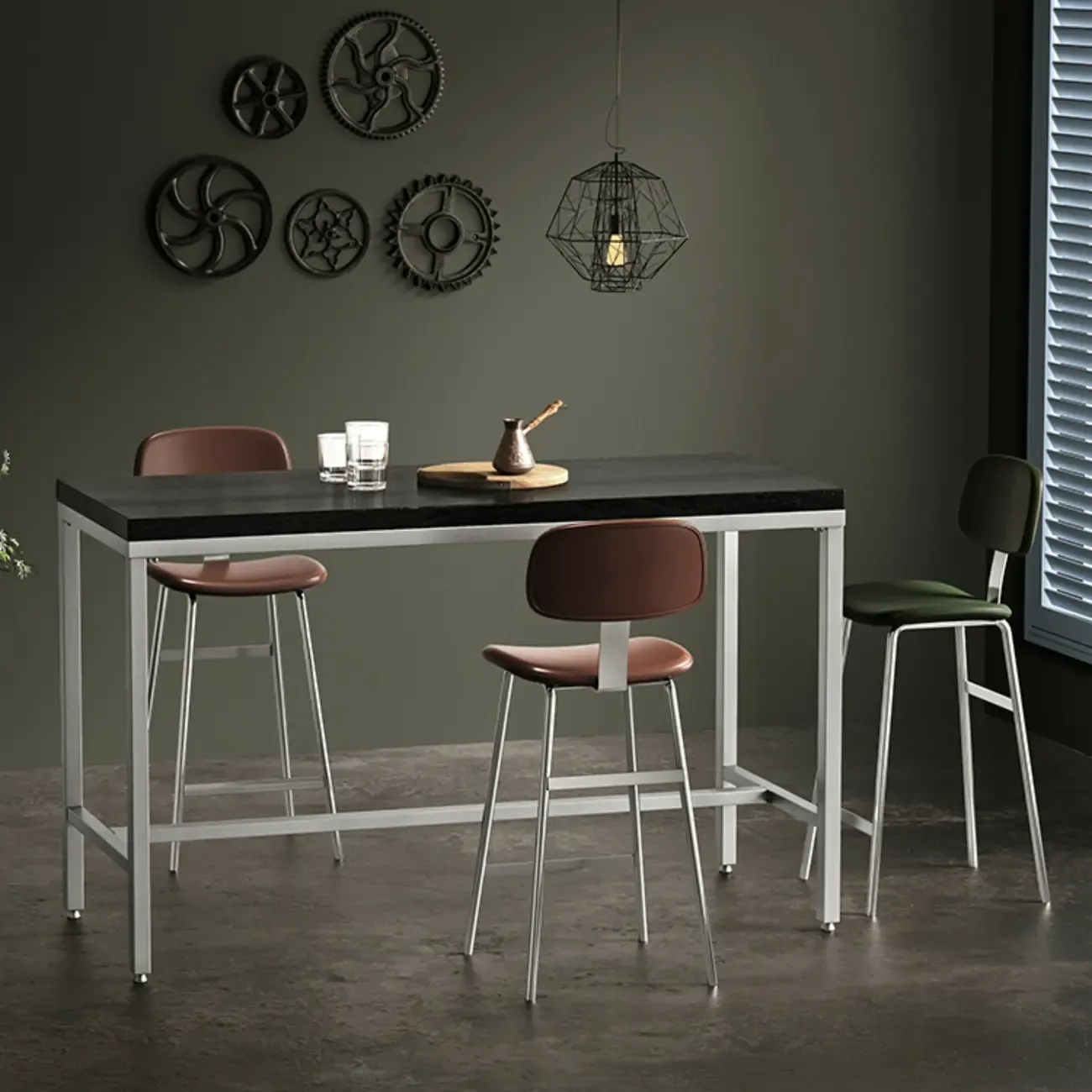 Modern Metal Faux Leather Footrest Bar Stools Image - 6