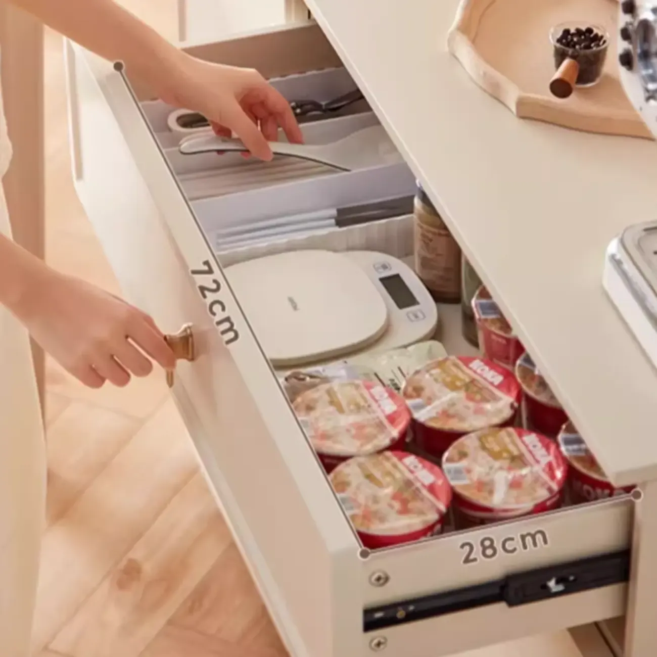 Elegant White Wooden Floor China Cabinet with Shelves Image - 5