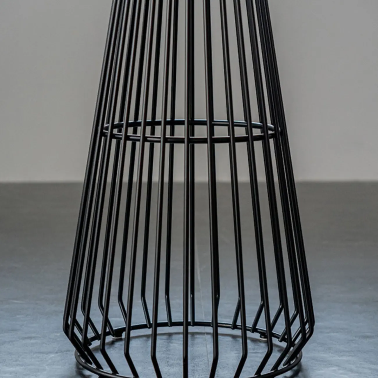 Simplistic Clear Glass Circular Iron Wireframe Bar Table Image - 9 | homeyfad