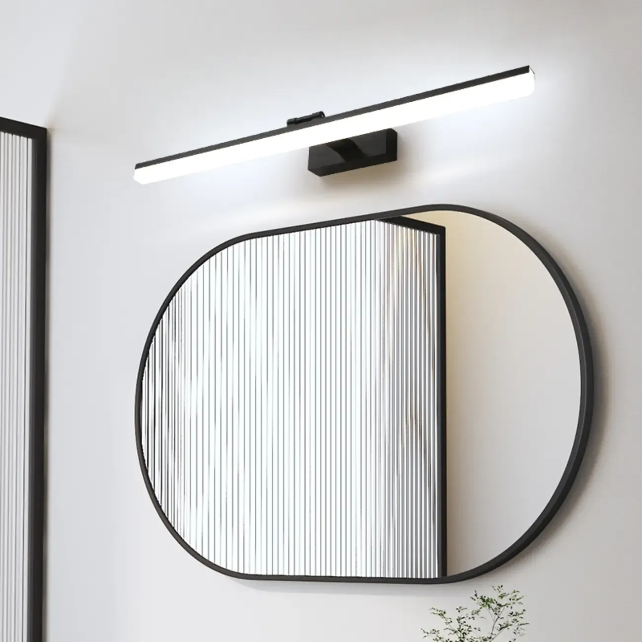 Rectangle 1-Light Black Metal Vanity Light for Bathroom Image - 1