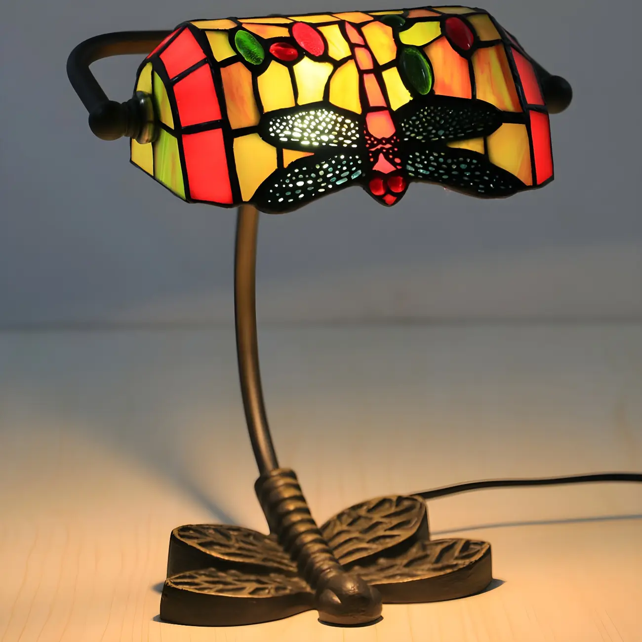Vintage Dragonfly Pattern Stained Glass Banker Table Lamp Image - 3 | homeyfad