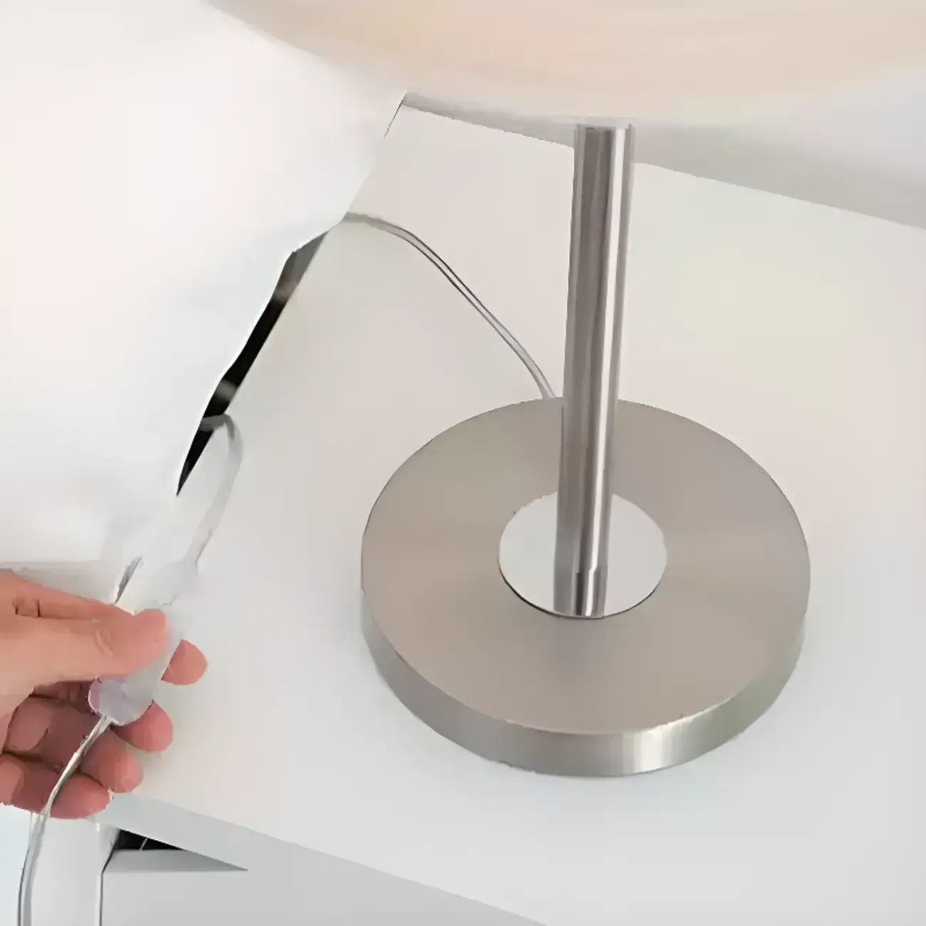 Modern Barrel Nickel Fabric LED Table Lamp for Bedside Image - 14