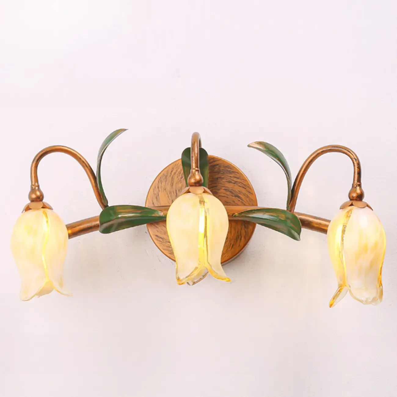 Vintage Brass Arc Flower Shape Vanity Light for Bathroom Use