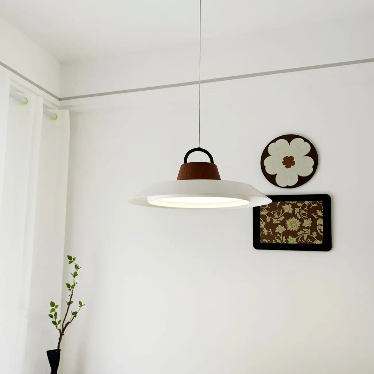 Modern Dimmable LED Pendant Light Adjustable Height for Kitchen Image - 1 | homeyfad