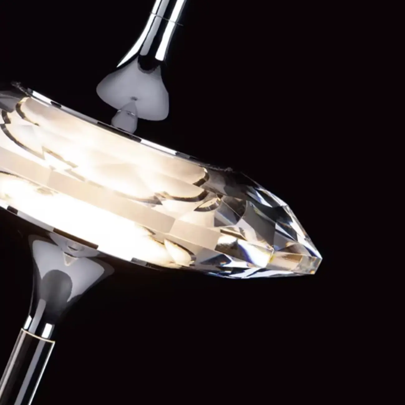 Modern Stainless Steel Geometric Crystal Pendant Light Image - 5 | homeyfad