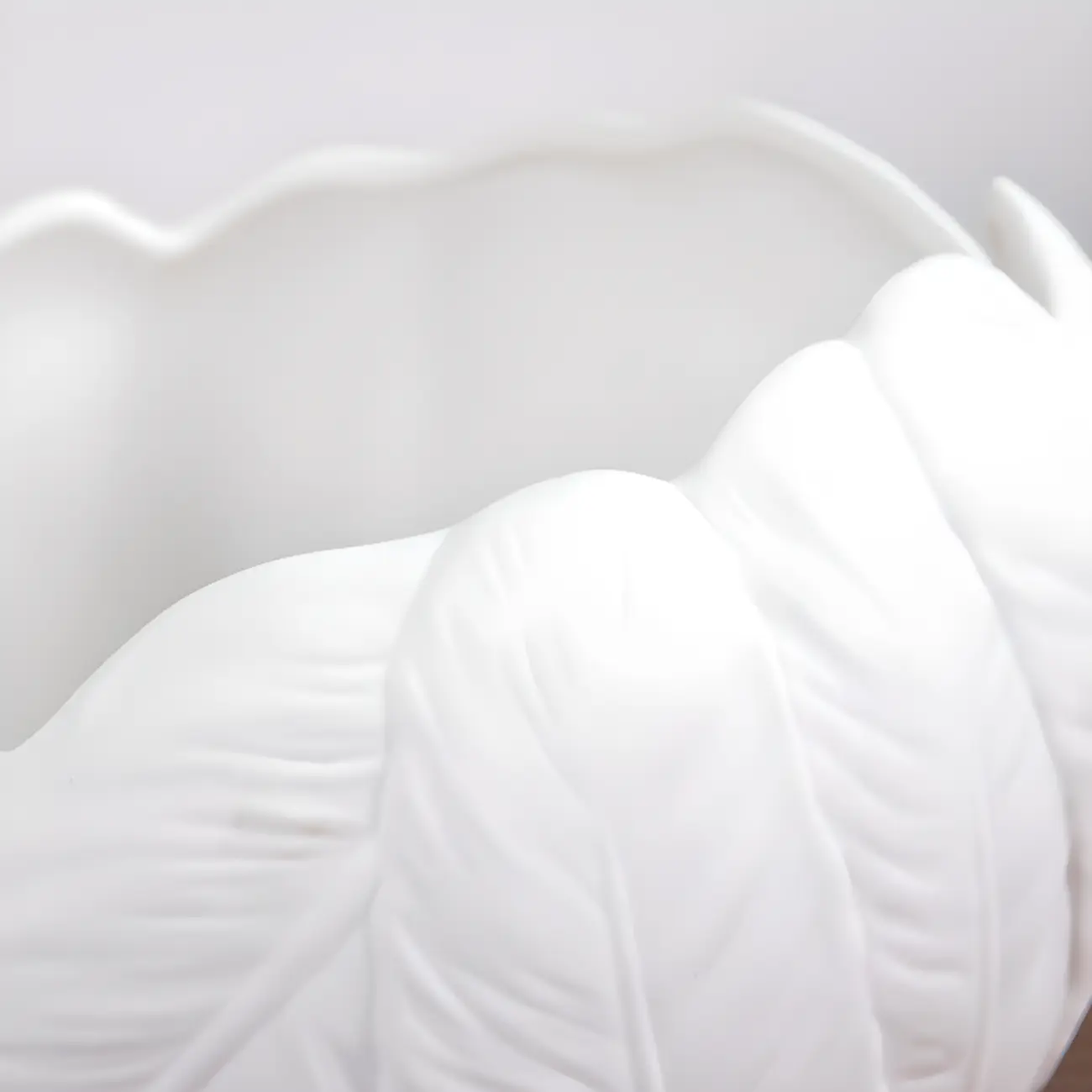 Modern White Ceramic Pendant Light Adjustable Height for Kitchen Image - 6 | homeyfad