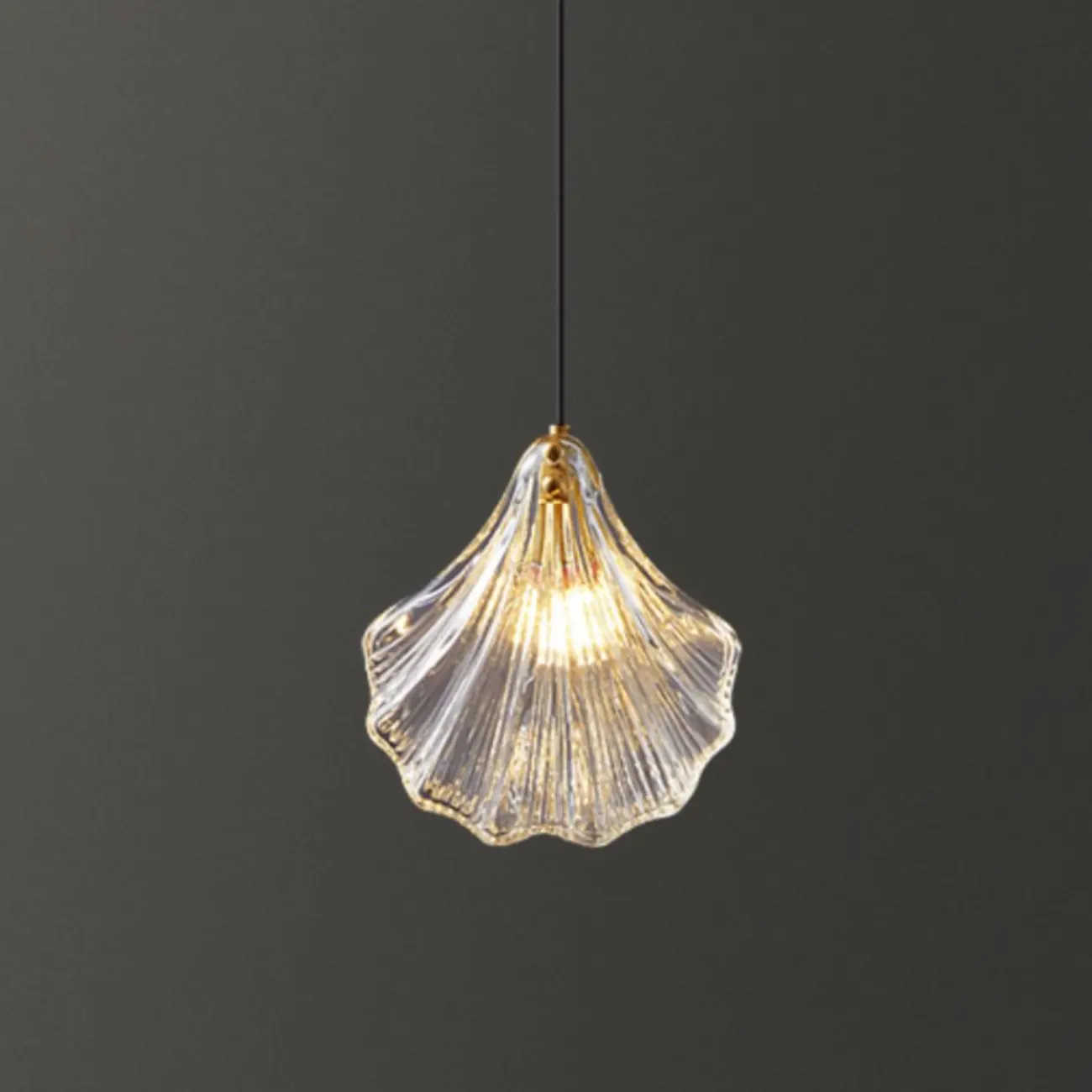 Modern Gold Clear Glass Shell Pendant Light | homeyfad