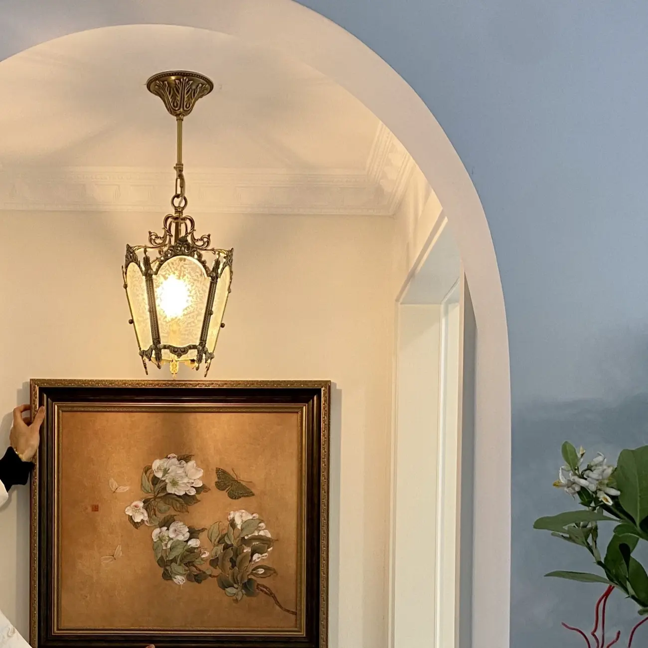 Art Deco Gold Glass Mini Pendant Light for Dining Room Image - 1 | homeyfad