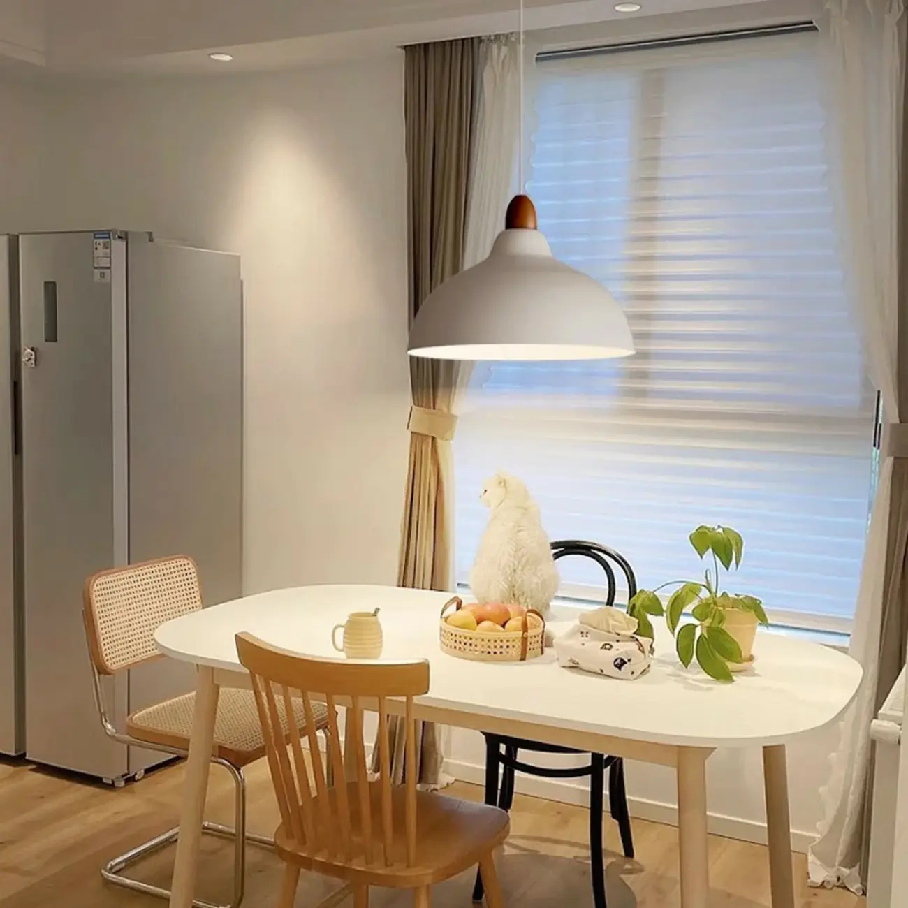 Modern Adjustable Metal Pendant Light for Dining Image - 2 | homeyfad