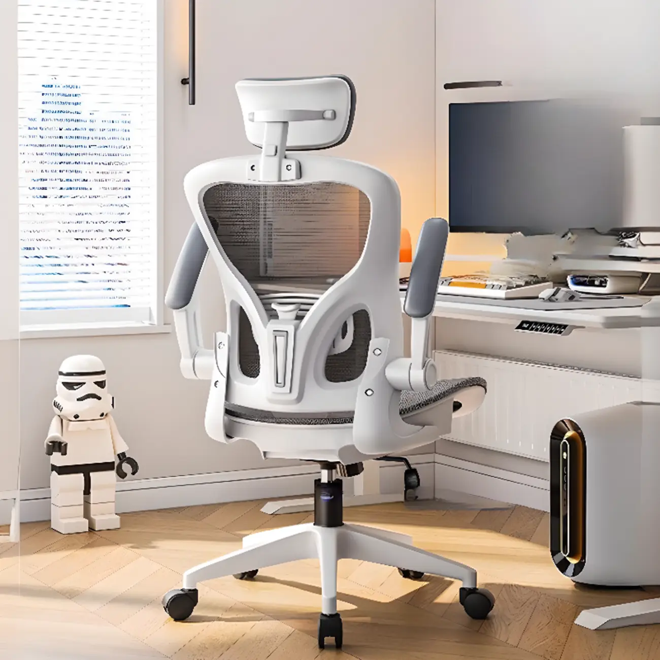 Ergonomic Black Mesh Adjustable Office Chair Image - 2 | homeyfad
