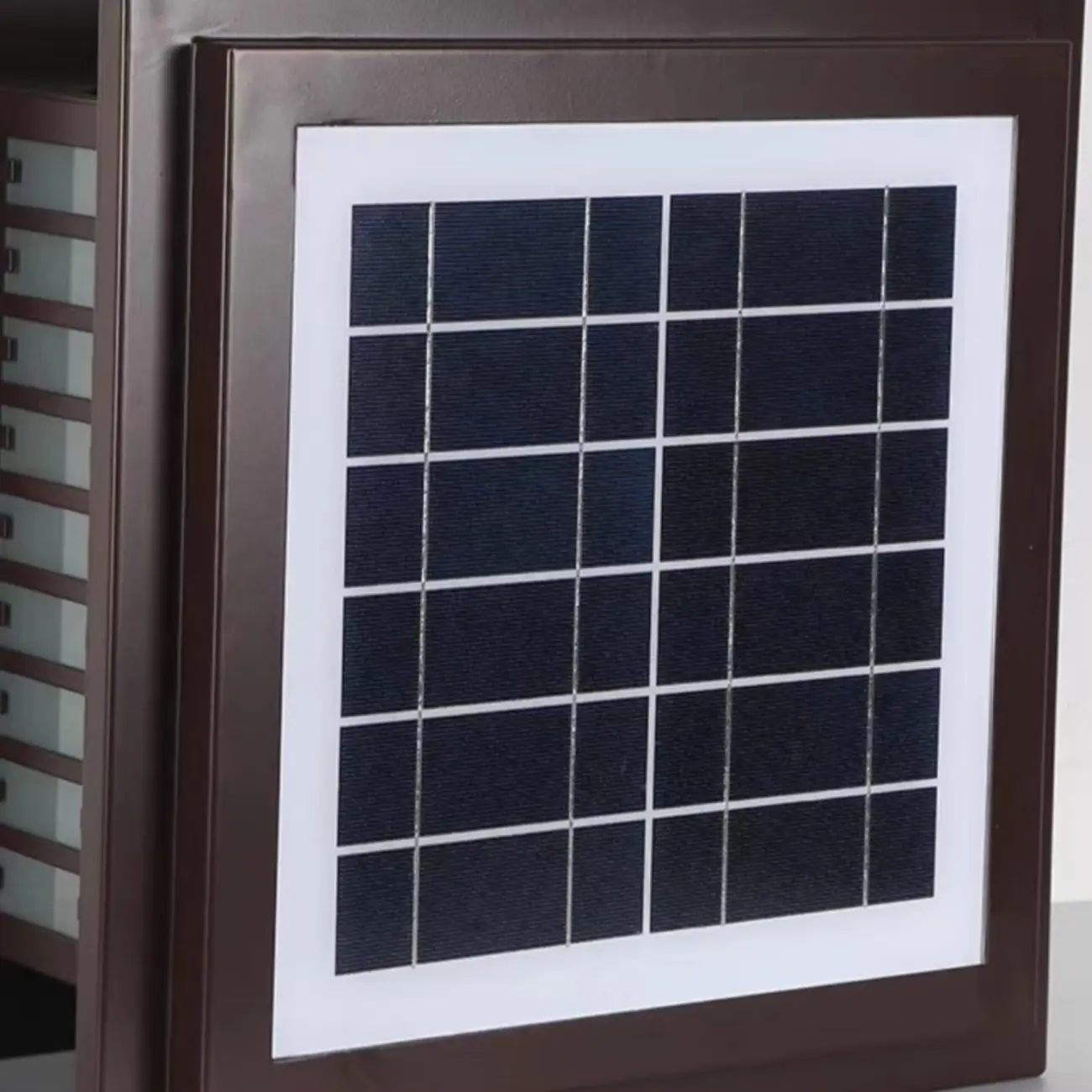 Solar Modern Simple Black Grid Outdoor Post Lights | homeyfad