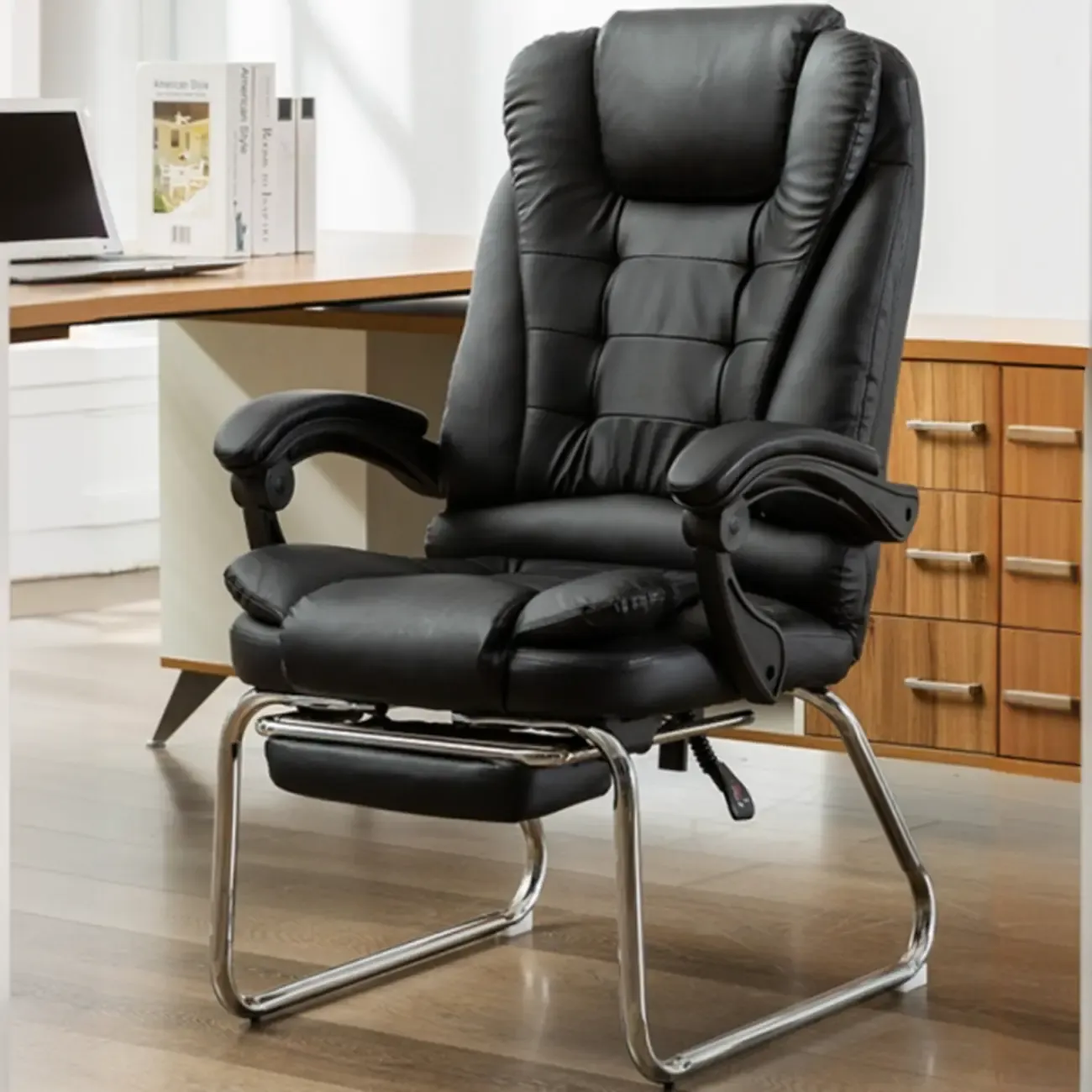 Black Leather Reclining Executive Office Chair Image - 1