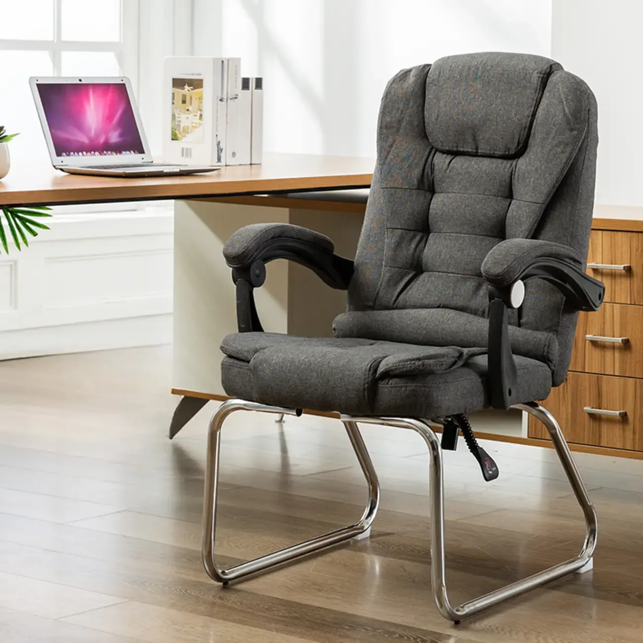 Black Leather Reclining Executive Office Chair Image - 7