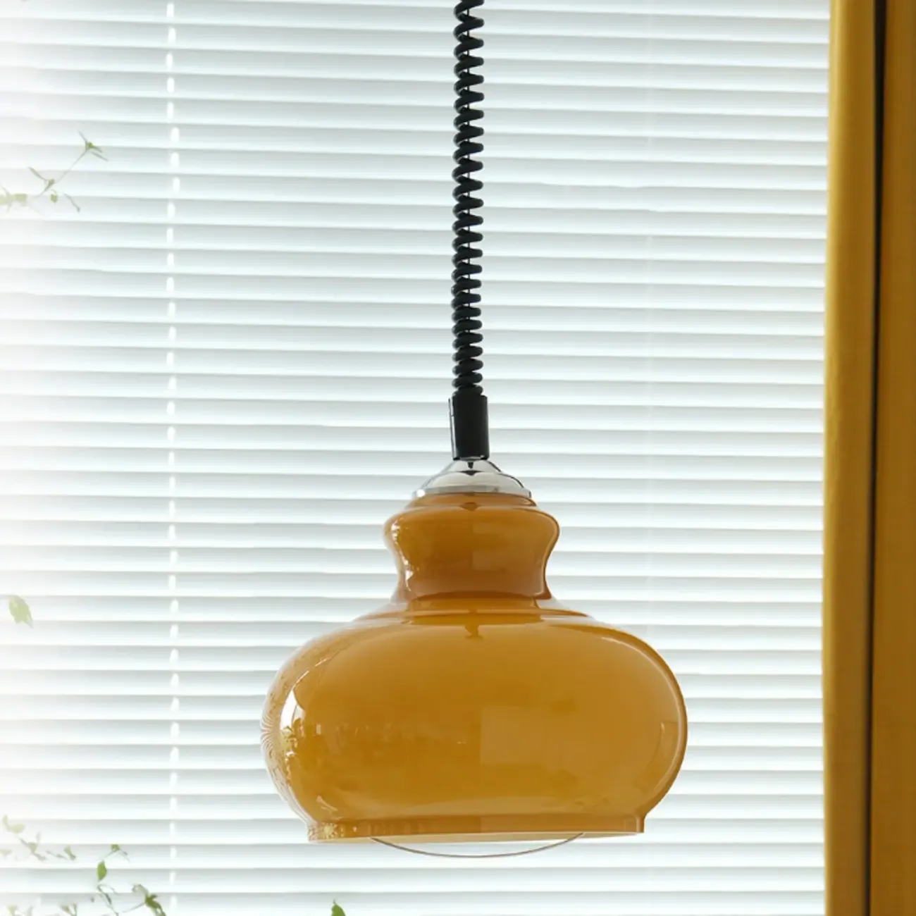 Modern Green Glass Adjustable Kitchen Pendant Lighting Image - 8