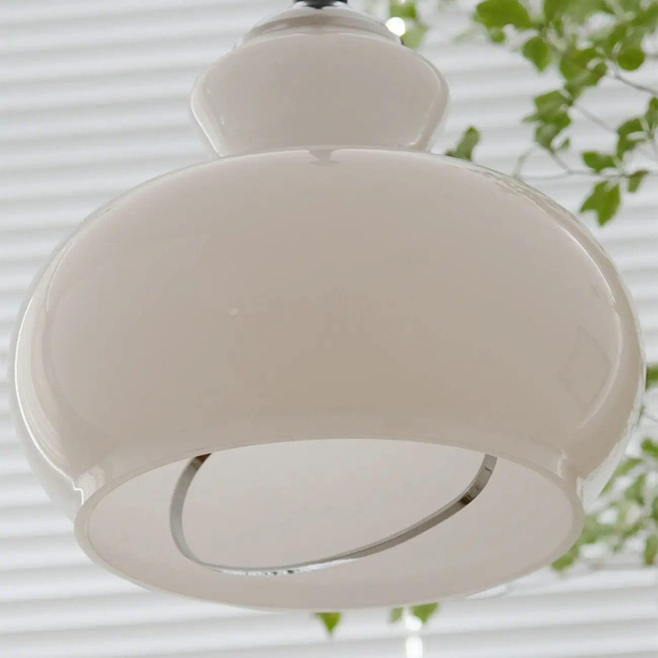 Modern Green Glass Adjustable Kitchen Pendant Lighting Image - 12 | homeyfad