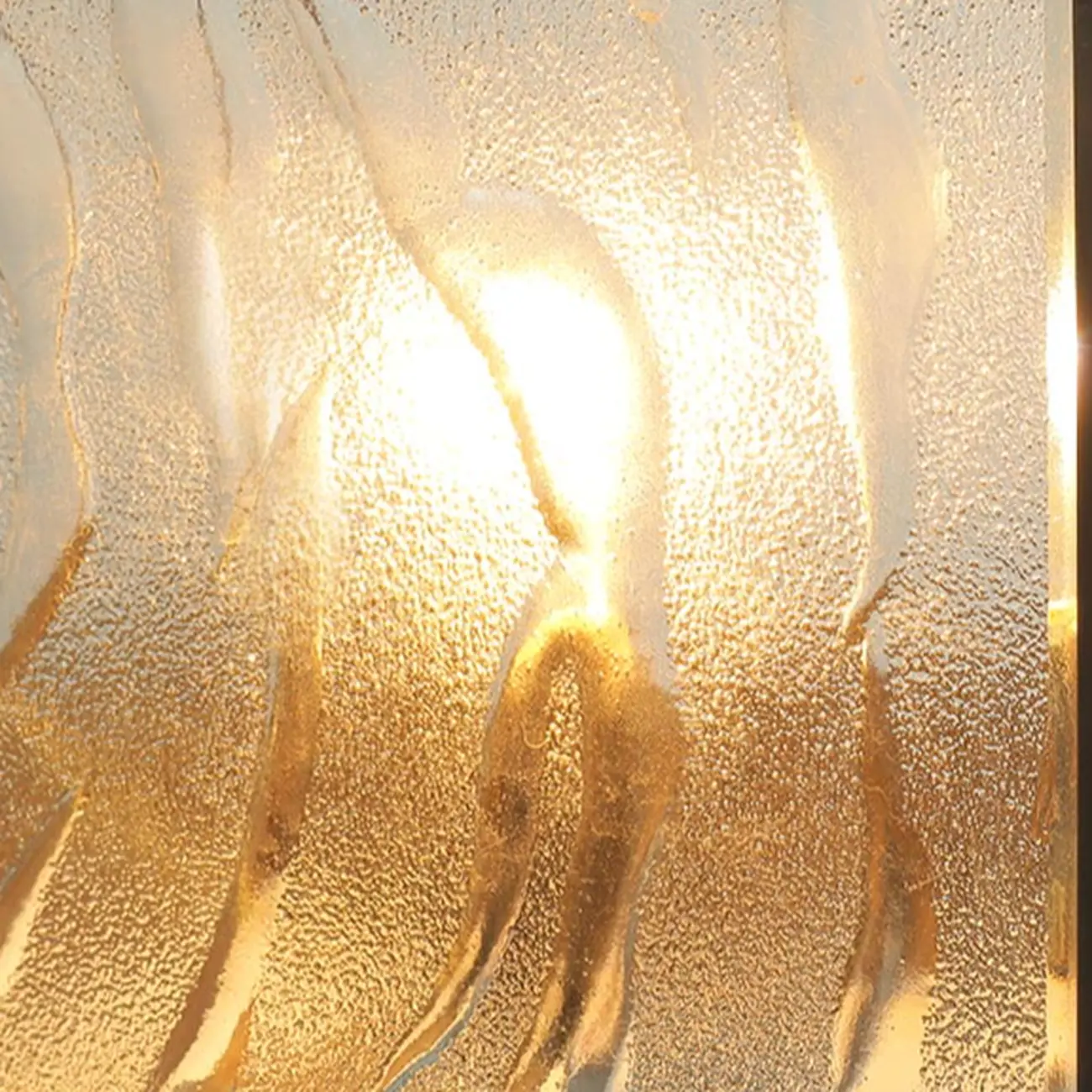 Elegant Bronze Ripple Square Solar Outdoor Post Lights | homeyfad