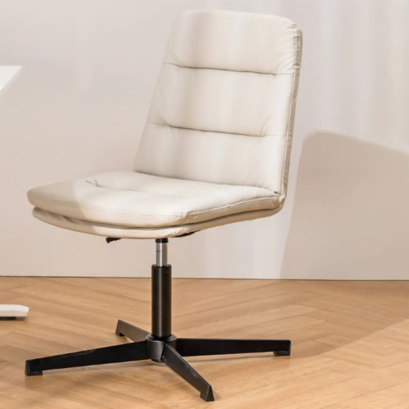 Elegant White Leather Ergonomic Swivel Office Chair Image - 2 | homeyfad