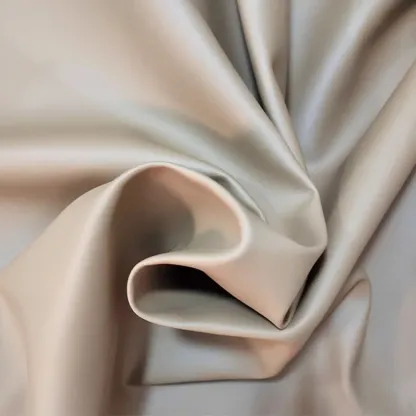 Elegant White Leather Ergonomic Swivel Office Chair Image - 20