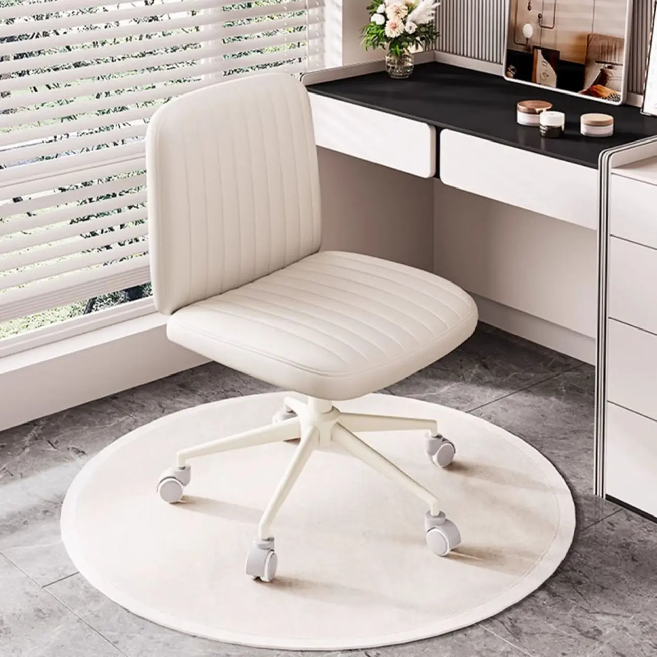 Simple White Leather Swivel Office Chair Image - 1 | homeyfad