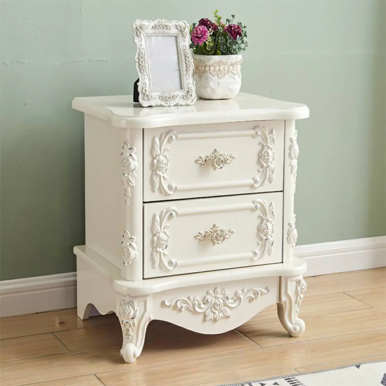 Traditional White Wood Carved 3-Drawer Nightstand Image - 20 | homeyfad