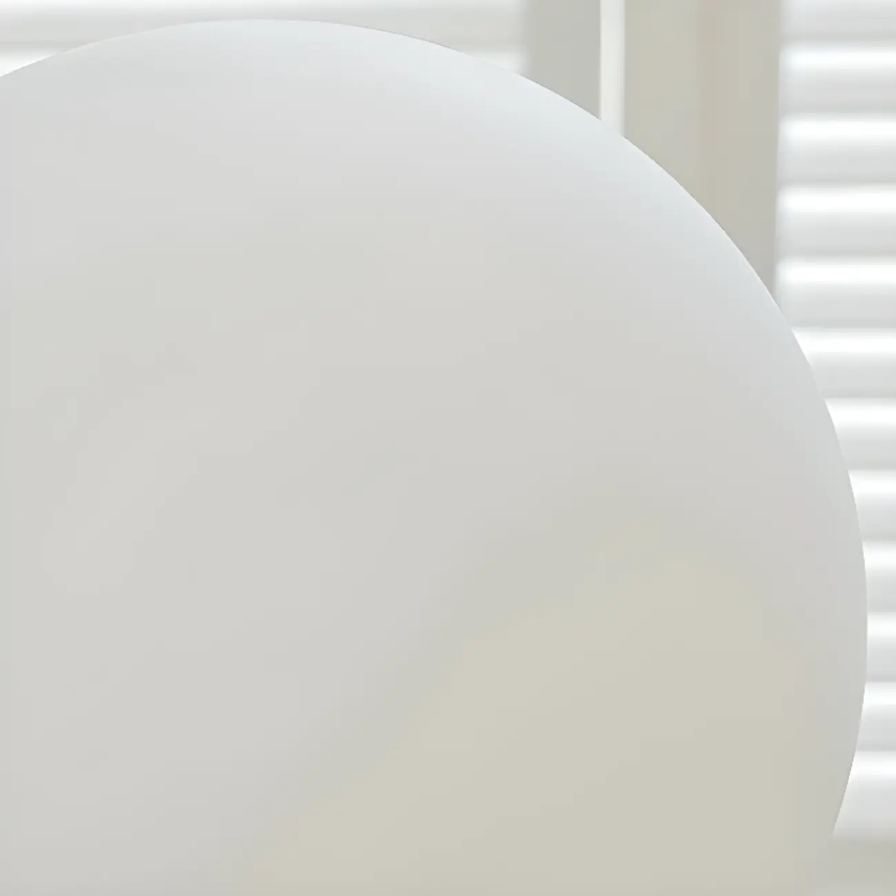 Modern Vertical Black LED Globe Floor Lamp for Living Room | homeyfad