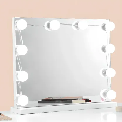 Modern Plastic LED Plug-In Vanity Light for Indoor Use