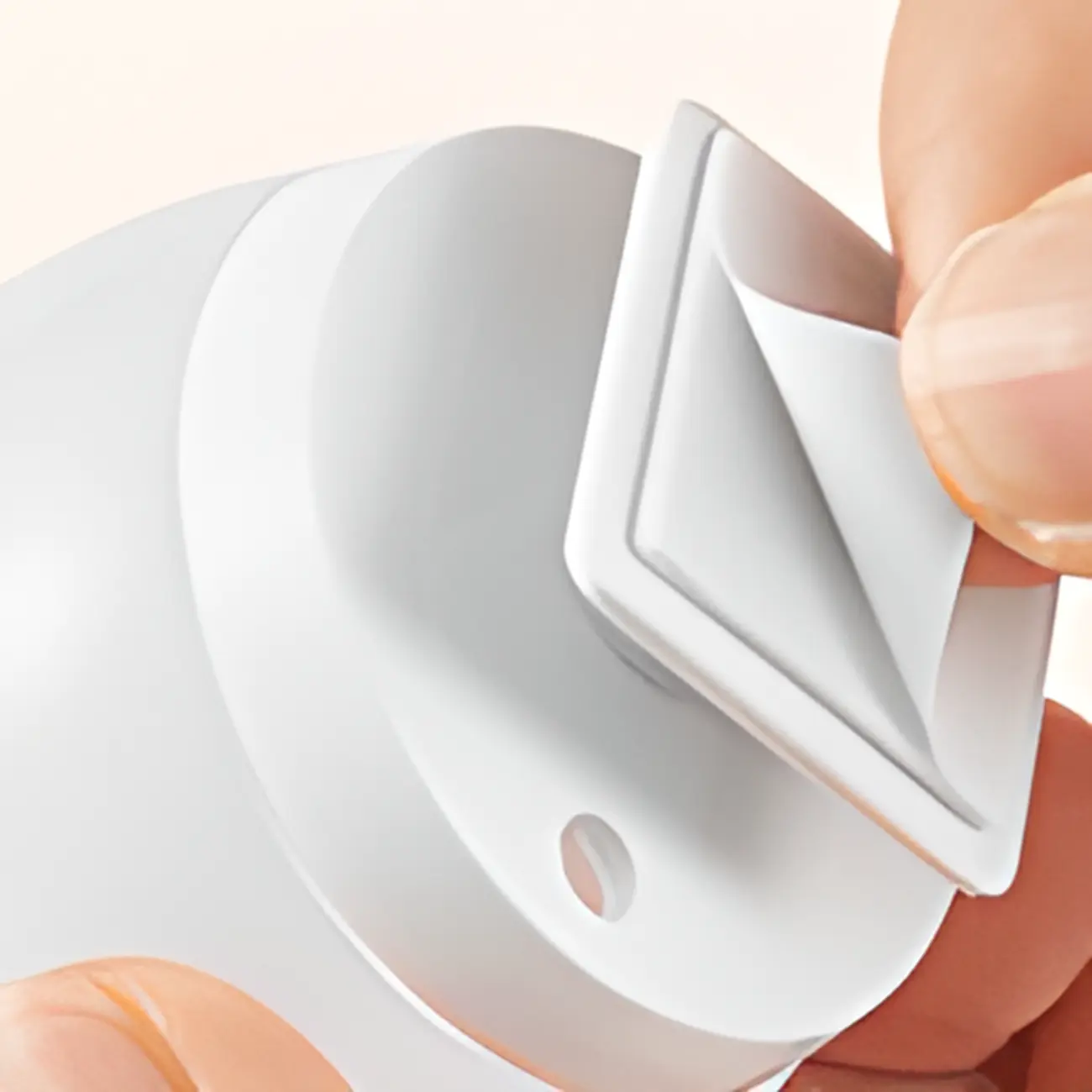 Modern Plastic LED Plug-In Vanity Light for Indoor Use | homeyfad