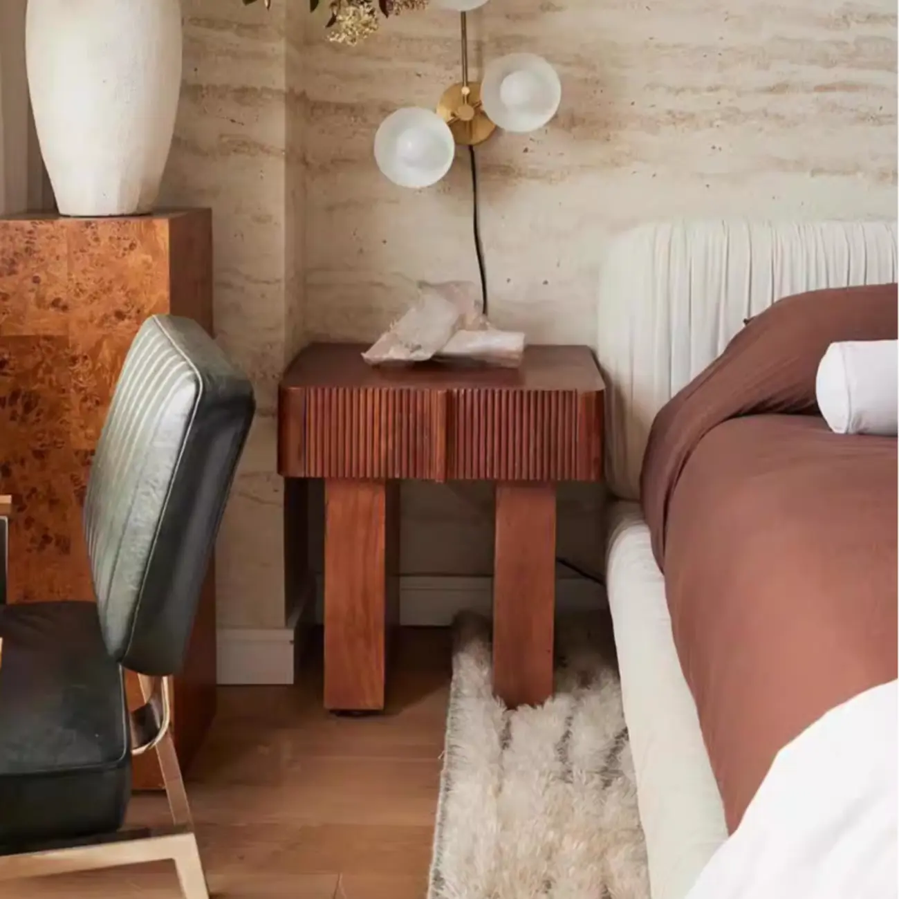 Modern Natural Wood Dual-Pedestal Drawer Nightstand Image - 2 | homeyfad