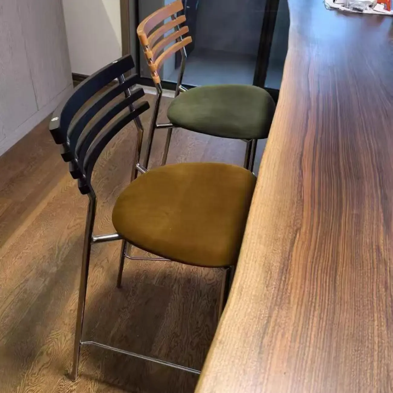 Saddle Green Fabric Seat Ratten Back Counter Bar Stools Image - 3