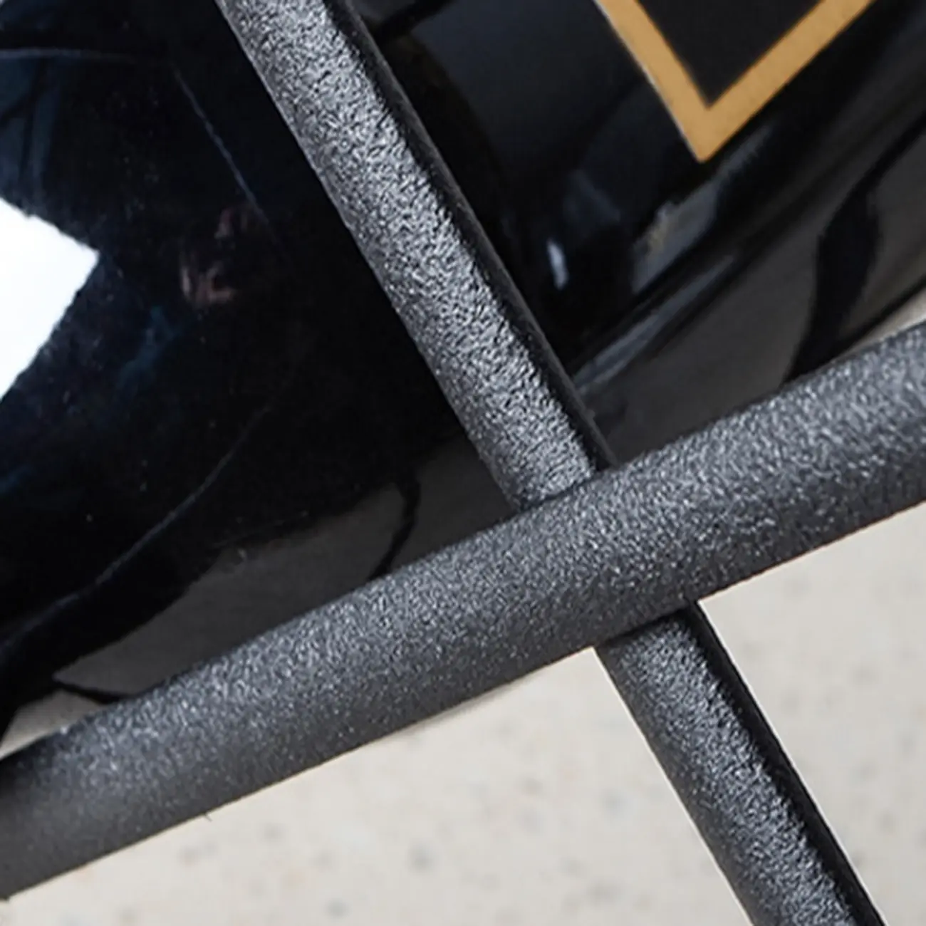 Metal Wall Mount Wine Rack and Glass Holder with Glass Rack Shelf | homeyfad