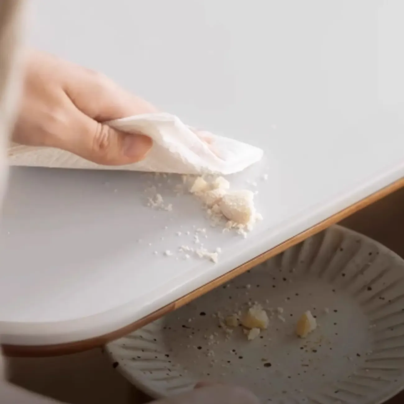 Traditional Black Free Form Wood Dining Table Image - 11